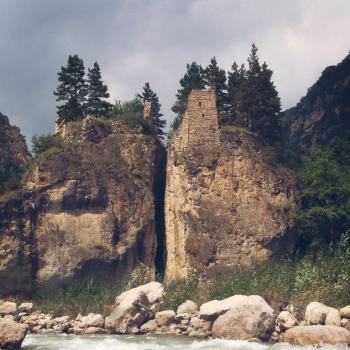Боевая крепость "ГIалгIай коашке" или "ГIалгIай наIарге" или "Гаги-гIалаш" (Республика Ингушетия, Джейрахский район)